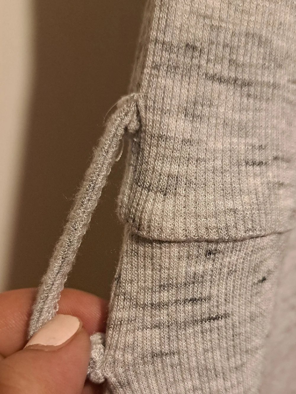 ⚘️La Vie En Rose Light Gray Ribbed Full body Baggy, loose Sift  fit Romper Tall - Picture 5 of 6